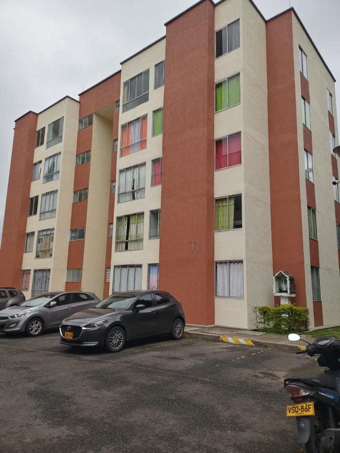 Sandy Apartamento Санта-Роса-де-Кабаль Екстер'єр фото